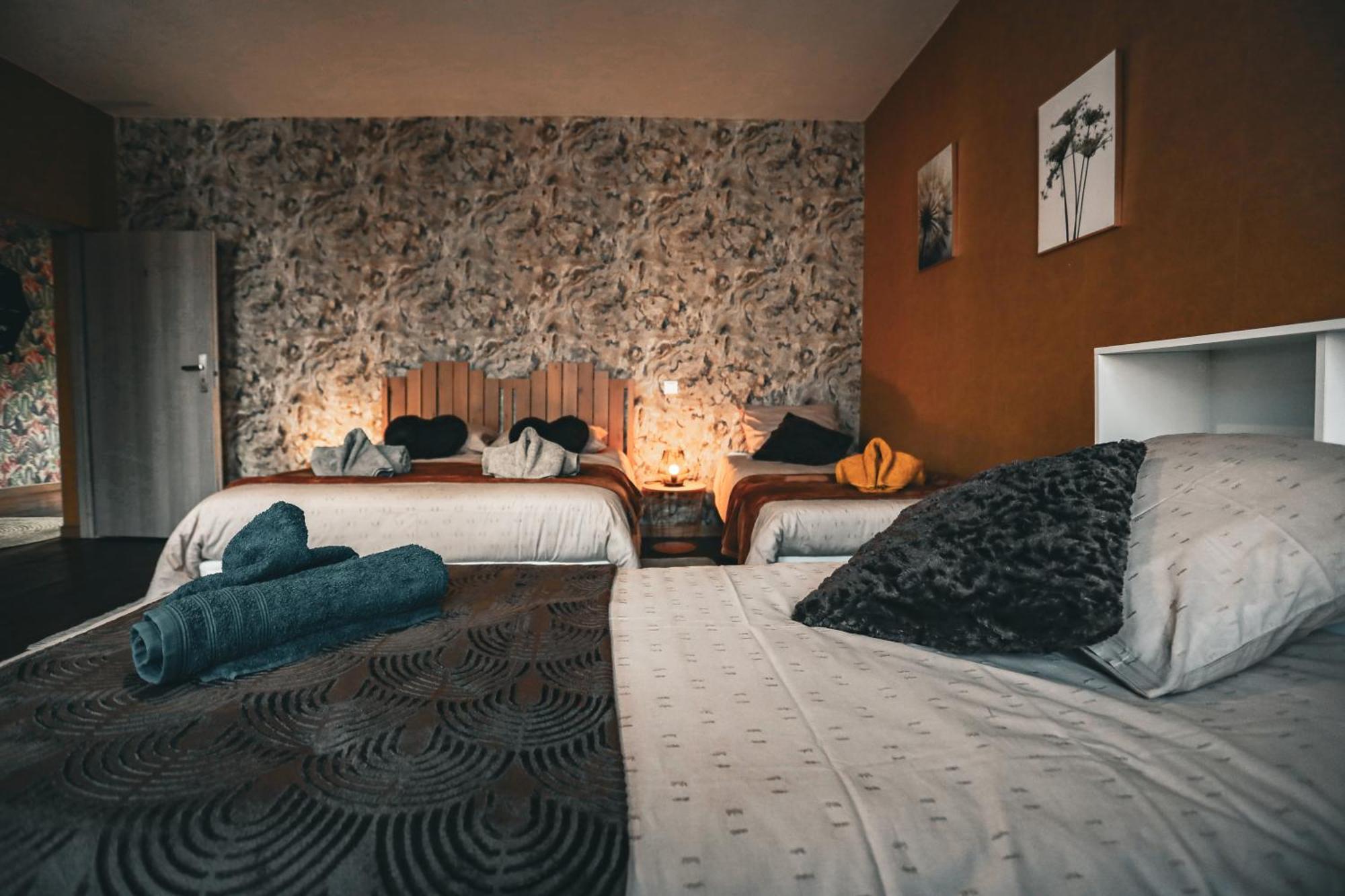 Gite , Au Dormeur Du Val Vireux-Wallerand エクステリア 写真