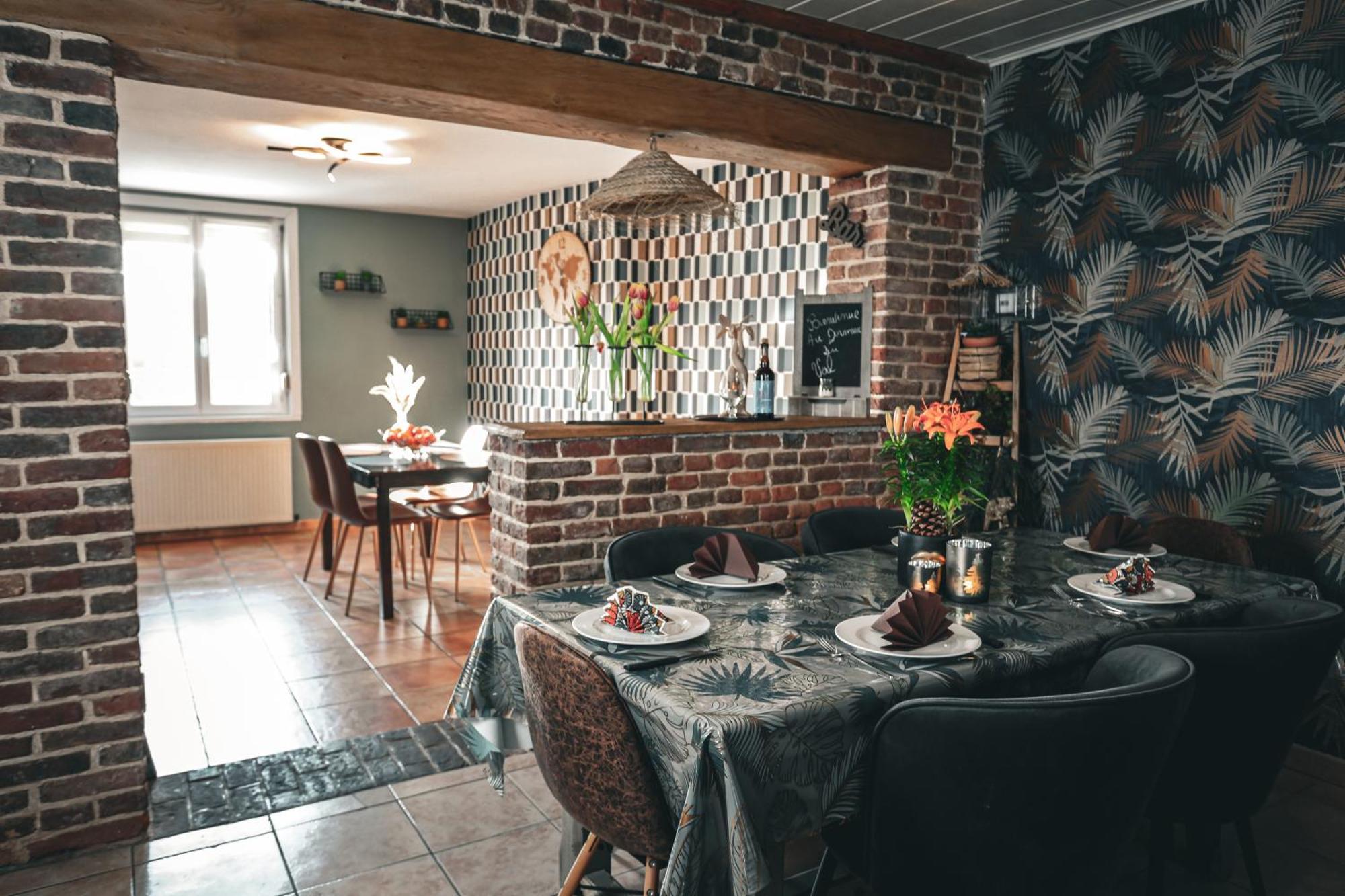 Gite , Au Dormeur Du Val Vireux-Wallerand エクステリア 写真